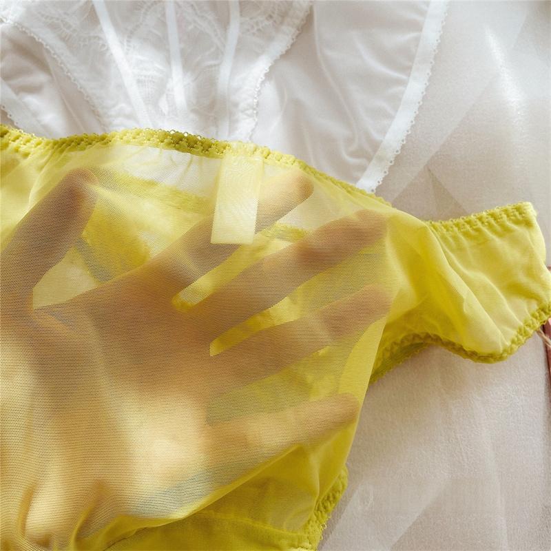 Nuevo conjunto de ropa interior para mujer, conjunto de sujetador bordado de encaje Sexy, copa 3/4, sostén push-up, lencería ajustable, sujetadores, bragas para mujer