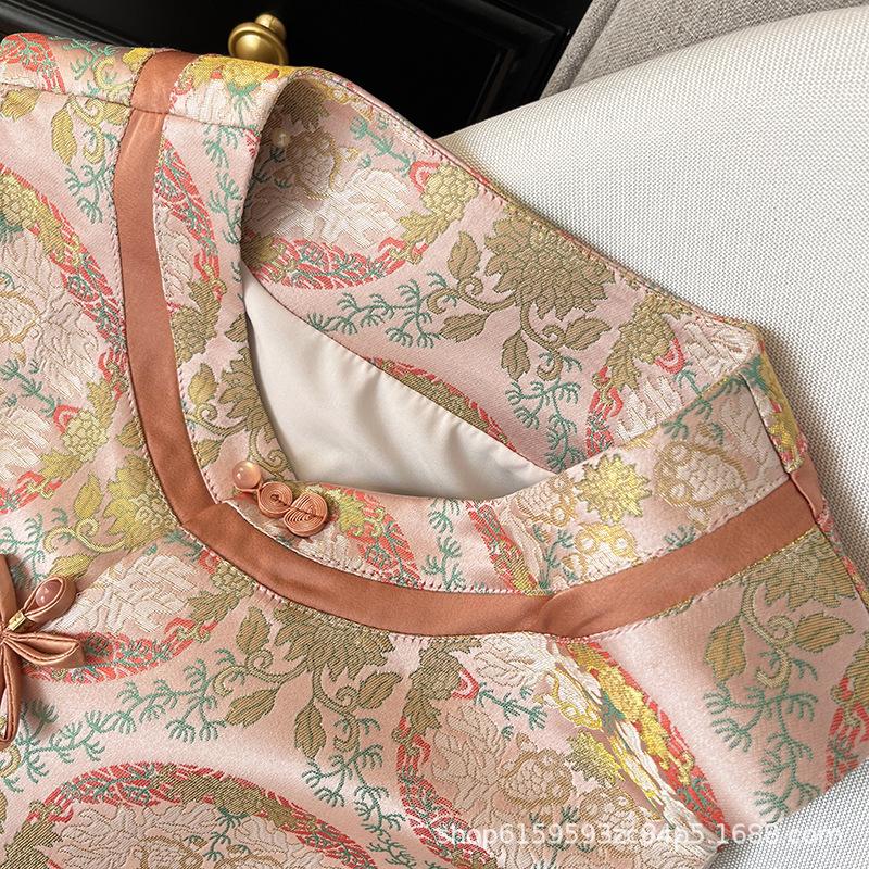 Neues Jacquard handgefertigtes Goldfaden Scheibenschnallen Weste Damen 2025 Temperament gestapelte Weste