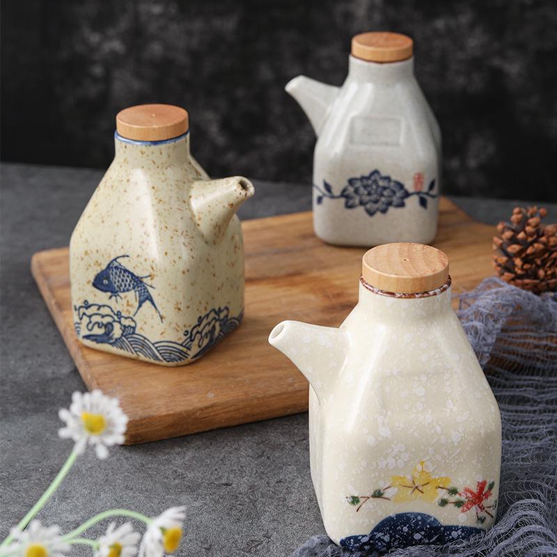 Ceramic Oil and Seasoning Bottle for Noodle Shops
