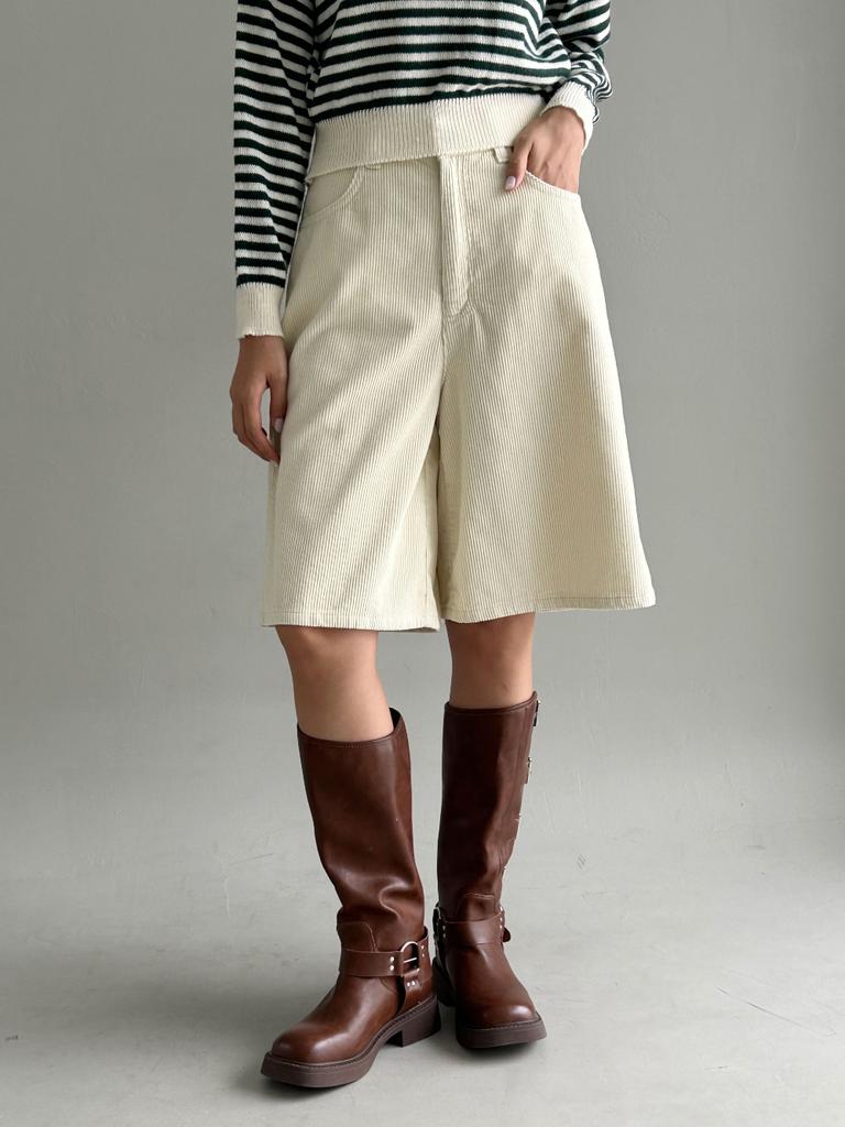 UMBRELLA ON THE GO Women'S Signature Corduroy Bermuda Pants
