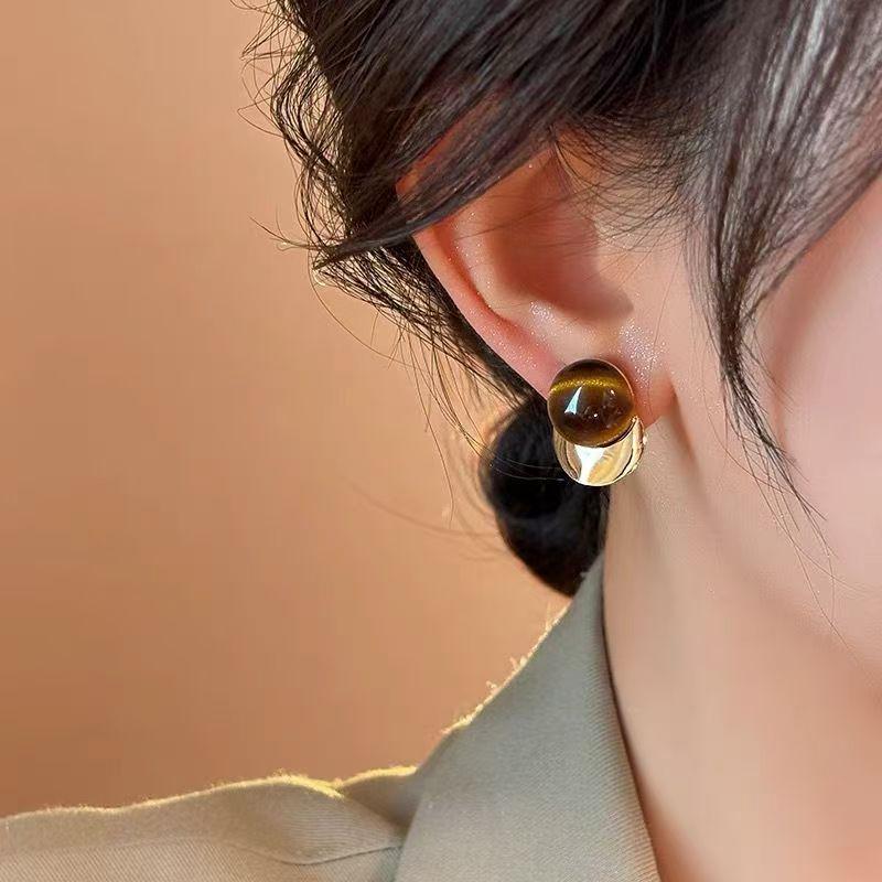 Tiger's Eye Round Stud Earrings - Elegant Women's Luxury Fashion Jewelry