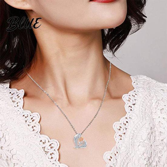 Three-dimensional Carved Rose Necklace Valentine Day 3D Heart Pendant Adjustable