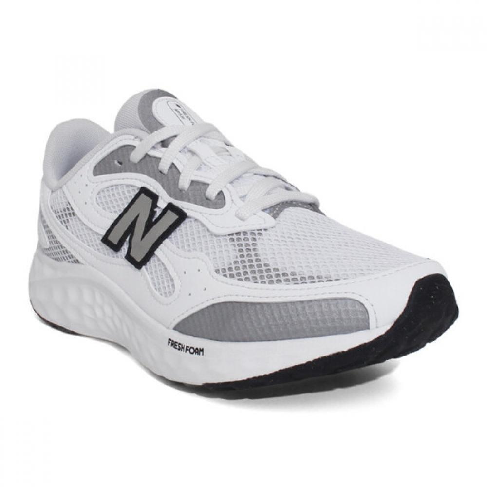 New Balance Arishi Fresh Foam Running Shoes