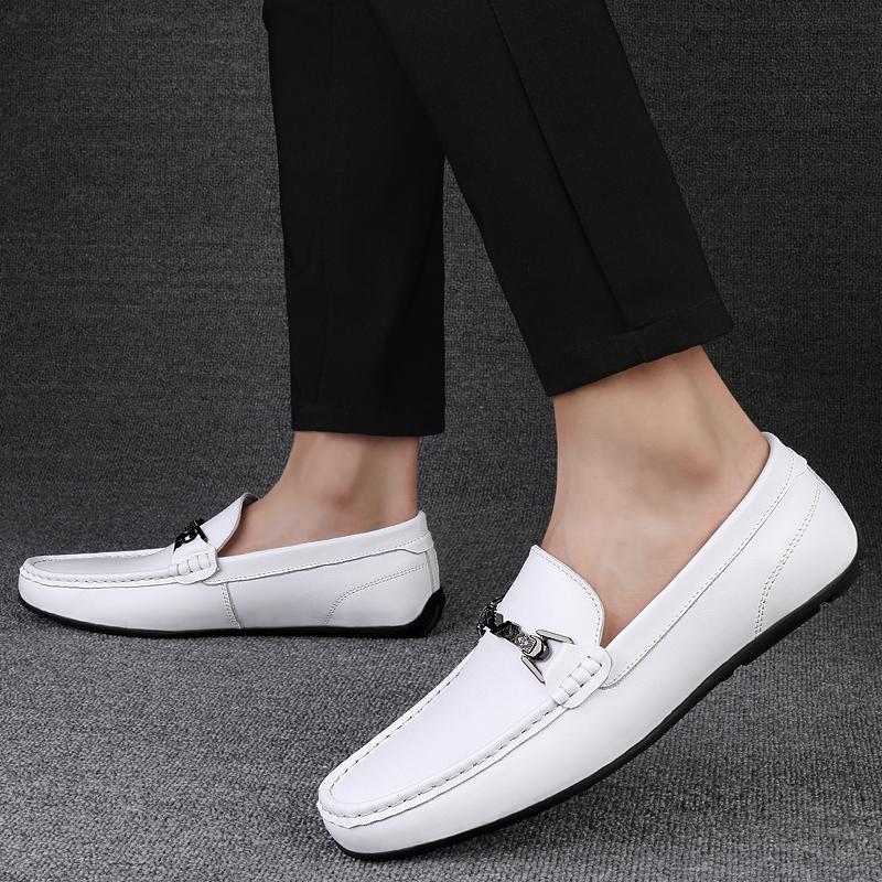 Brandneue Herren Freizeitschuhe aus Oberleder-Rindsleder 2024 Frühling Bequem und Atmungsaktiv Niedrig geschnittene Herren Fahr-Outdoor-Slipper