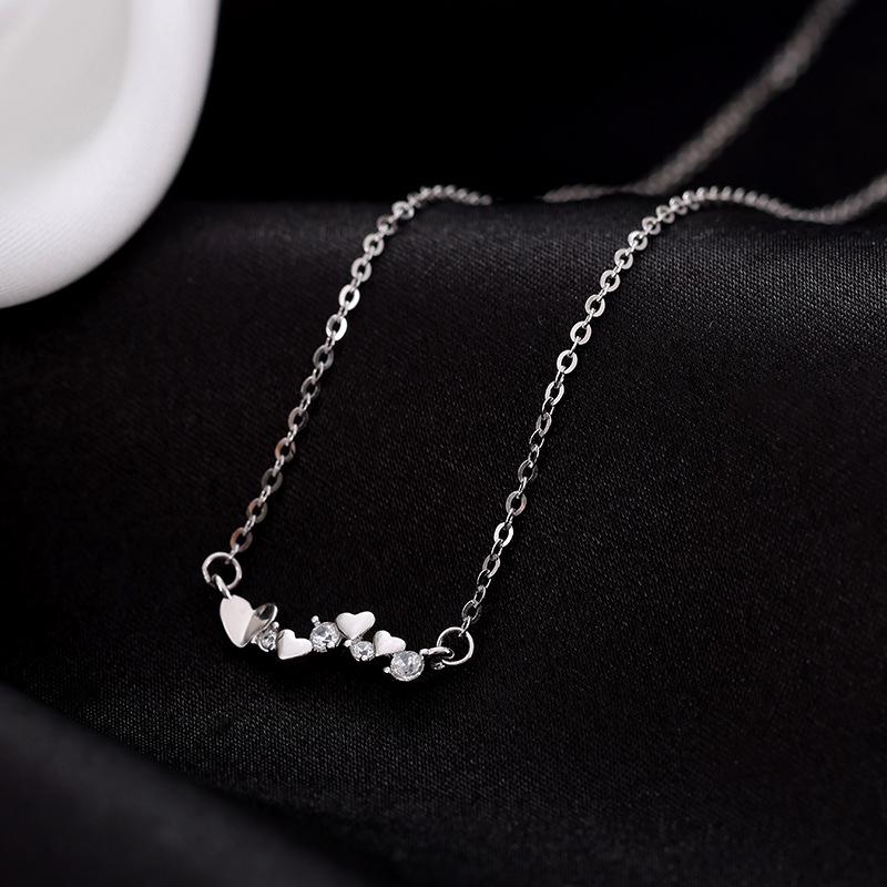 Banyan Tree Heart-Shaped Clavicle Necklace - S925 Silver, Light Luxury Design 2023