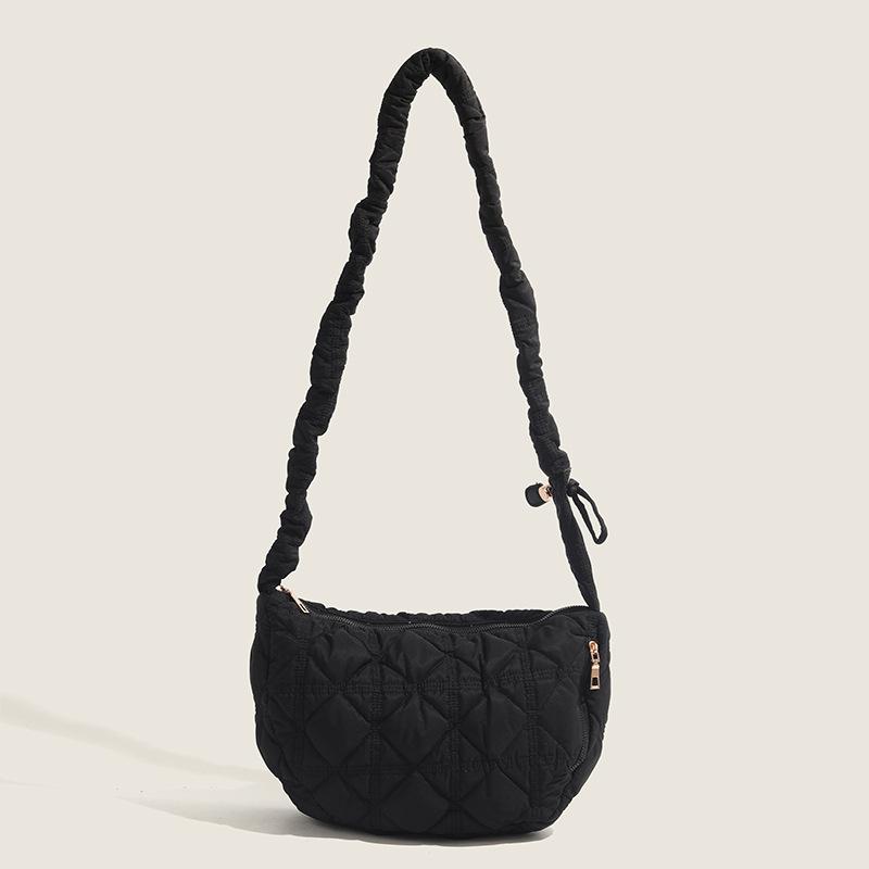 

2024 spring new lightweight satchel pleated cloud tote bag bubble shoulder messenger bag down bag women чорний