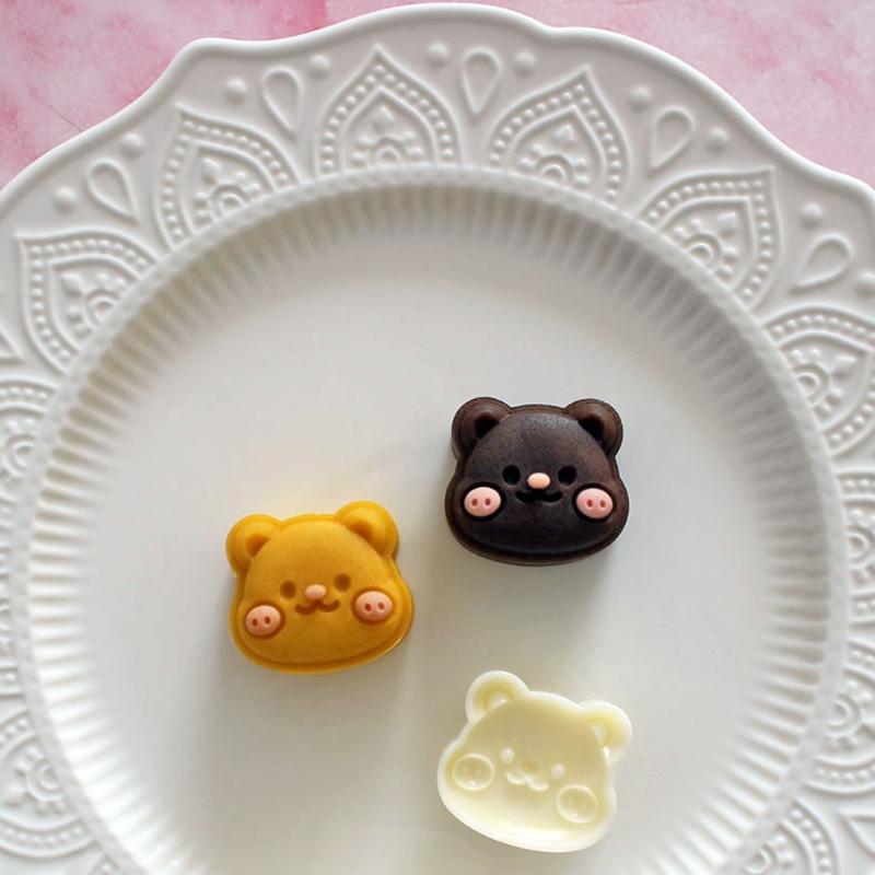 Cartoon Bear Shape Cookie Chocolate Mold Stainless Steel ABS Materials Multipurpose Baking Accessory