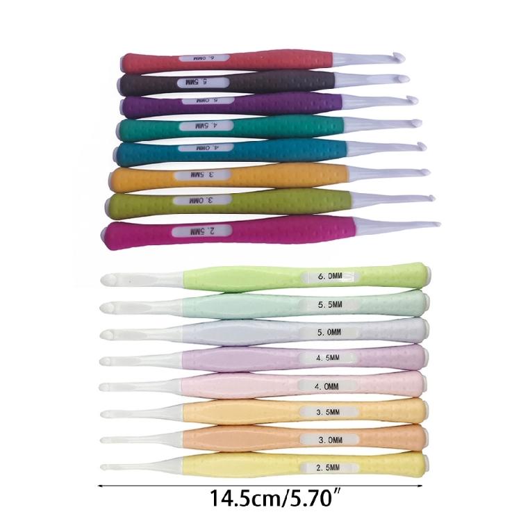 Complete Set of 8 Crochet Hooks Plastic Handle Knitting Needle for Sweater Weaving