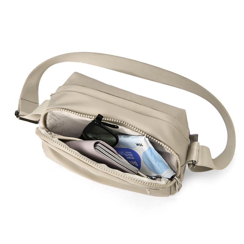 Large Capacity Shoulder Bag Lightweight Crossbody Bag