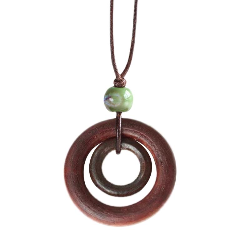 

Simple Wooden Round Ring Necklace Vintage Long Sweater Chain Adjustable Leathers Cord Necklace Jewelry for Women Men M