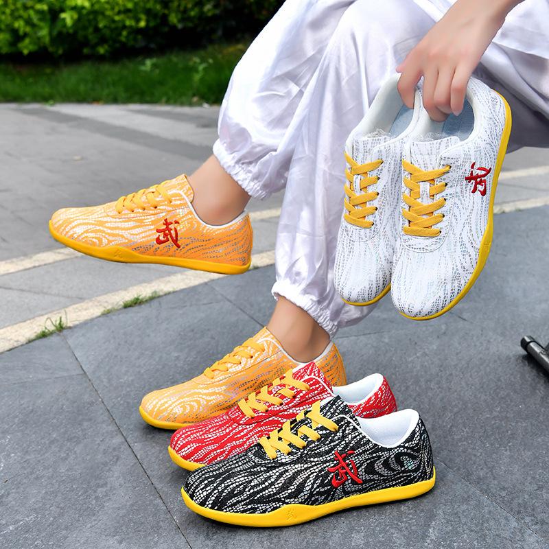 New parent-child Tai Chi shoes men's practice shoes Tai Chi shoes martial arts shoes sports shoes Taoist Wudang Shifang shoes men
