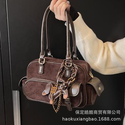 This Year's Popular Bag Women's Large-capacity 2025 New Autumn and Winter Versatile Matte Messenger Bag Portable Commuter Tote Bag