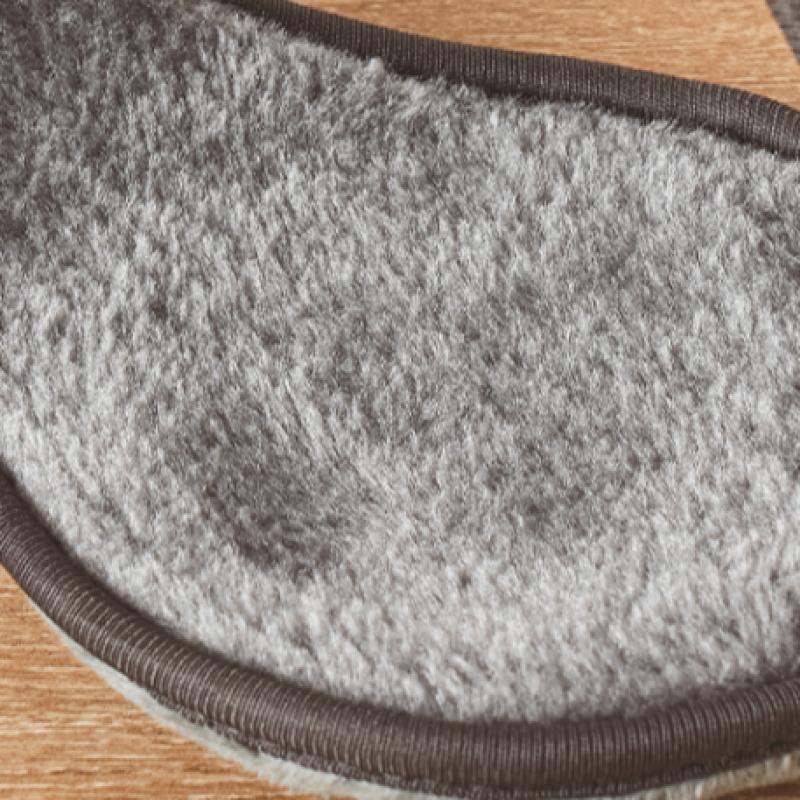 Daiso Jednobarevné náušníky Šedé