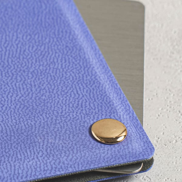 Cover Rotating Mini Hand Mirror Purple