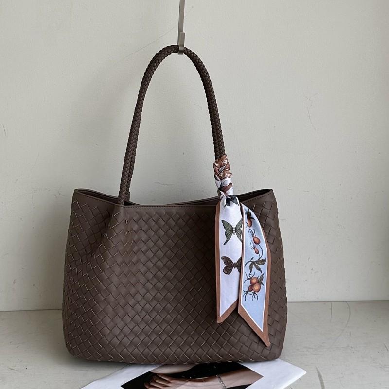 Woven Leather Tote Bag Women Large Capacity Crossbody Shoulder With Magnetic Street Style Daily Use
