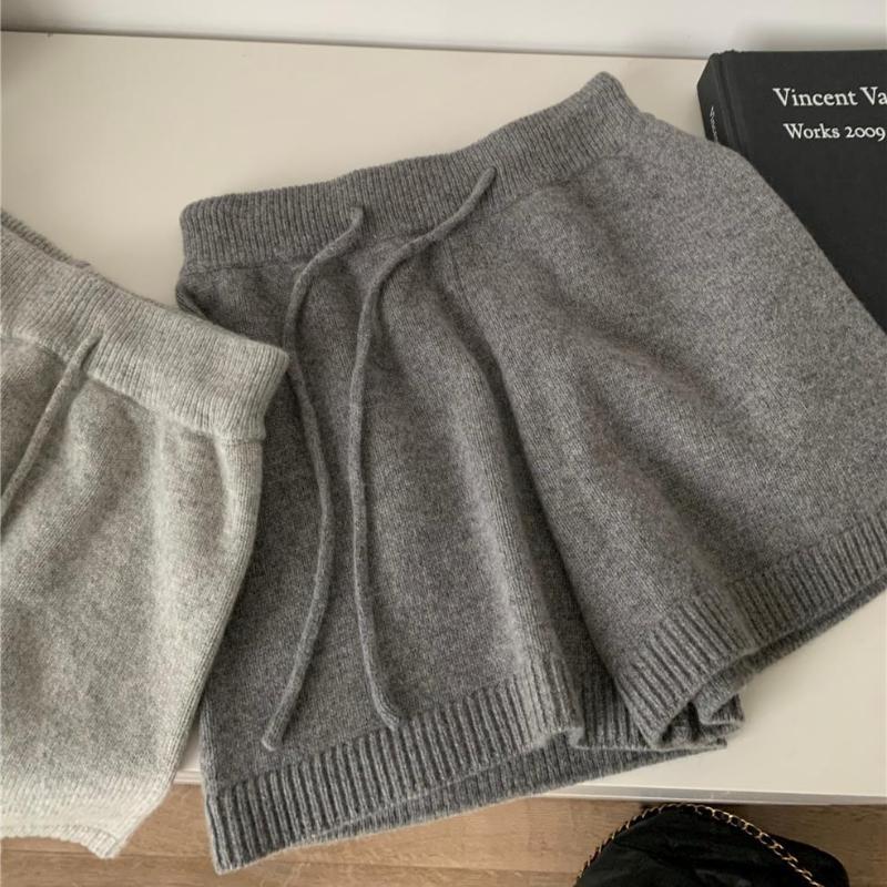 Minimalist Basic High Waisted Loose Wide Leg Knitted Shorts for Women Elastic Waisted A-line Casual Pants