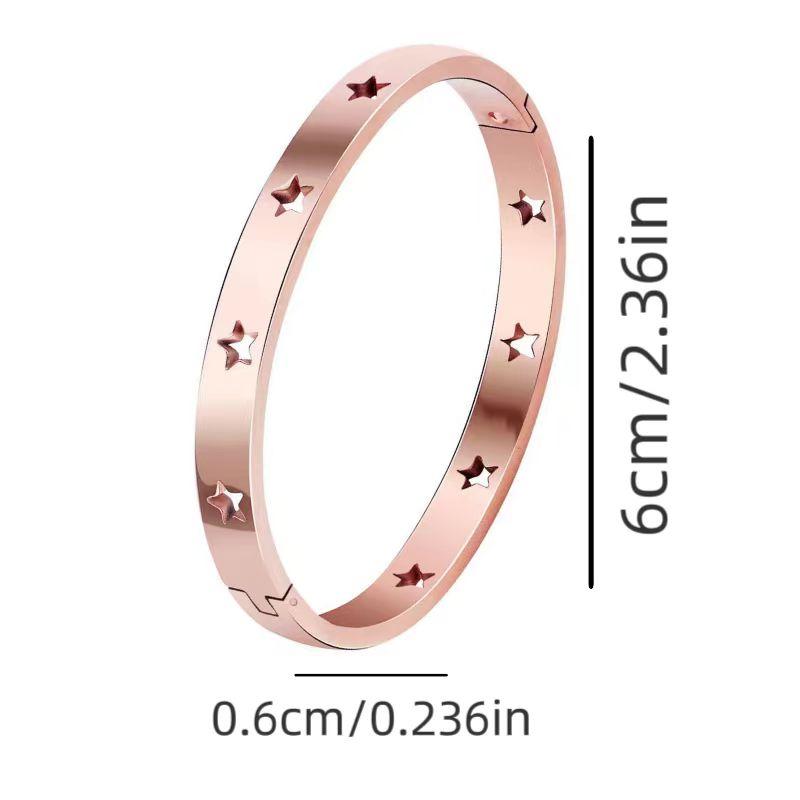 Trendy 18K Gold Plated Charm Bangle Bracelet with Diamond Hollow Out Star Design for Women Elegant Wedding Gift Jewelry