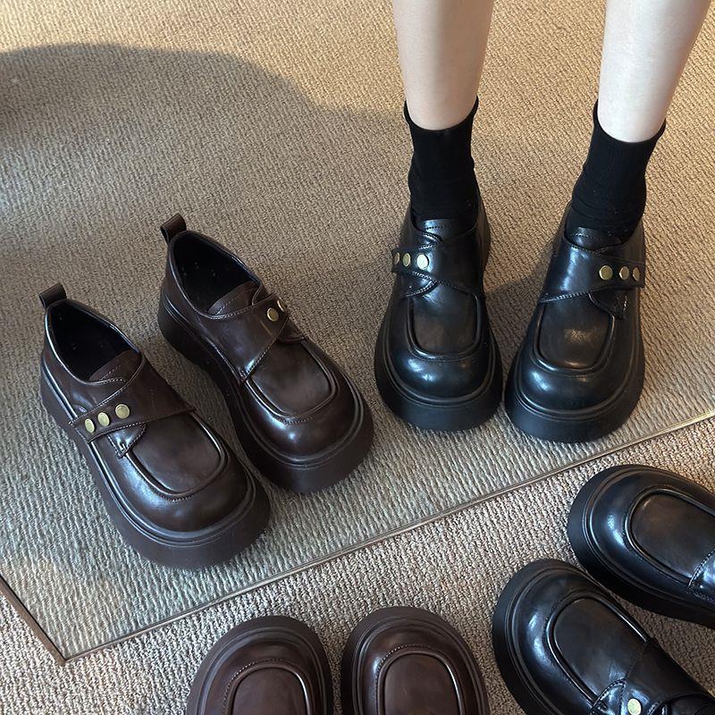 Thick soled British style leather shoes for women  2026 Spring and Autumn new big toe loafers