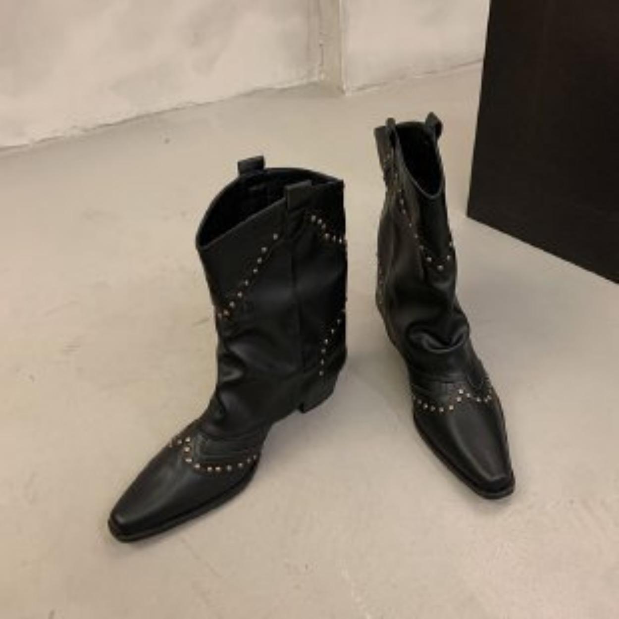 

Ретро заклепки высокие брюки сапоги французские женские сапоги универсальные ковбойские сапоги в стиле вестерн рыцарские сапоги маленькие длинные сапоги 35