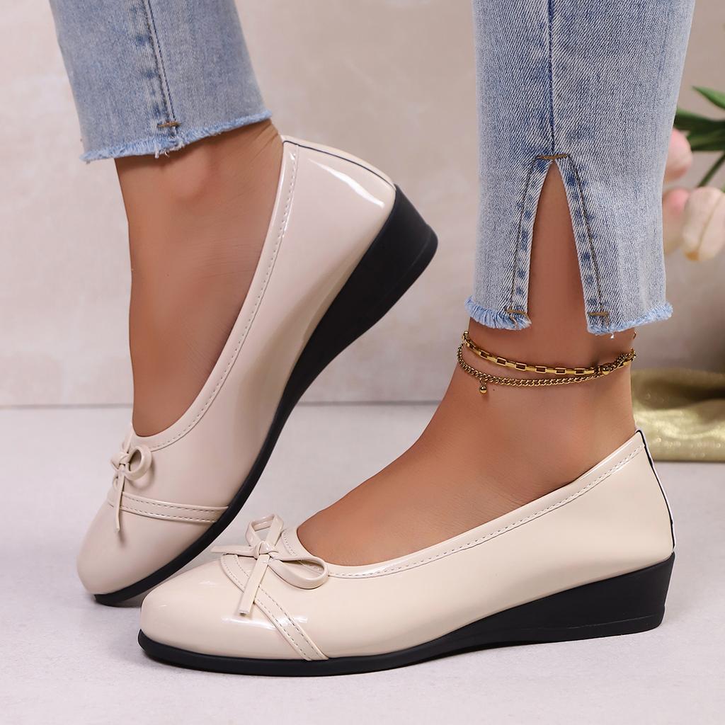 Fashion Leather Shoes For Women Flats White Black Loafers With Heels Shoes Casual Women's Moccasins Slip On Flat Shoes Summer Footwear