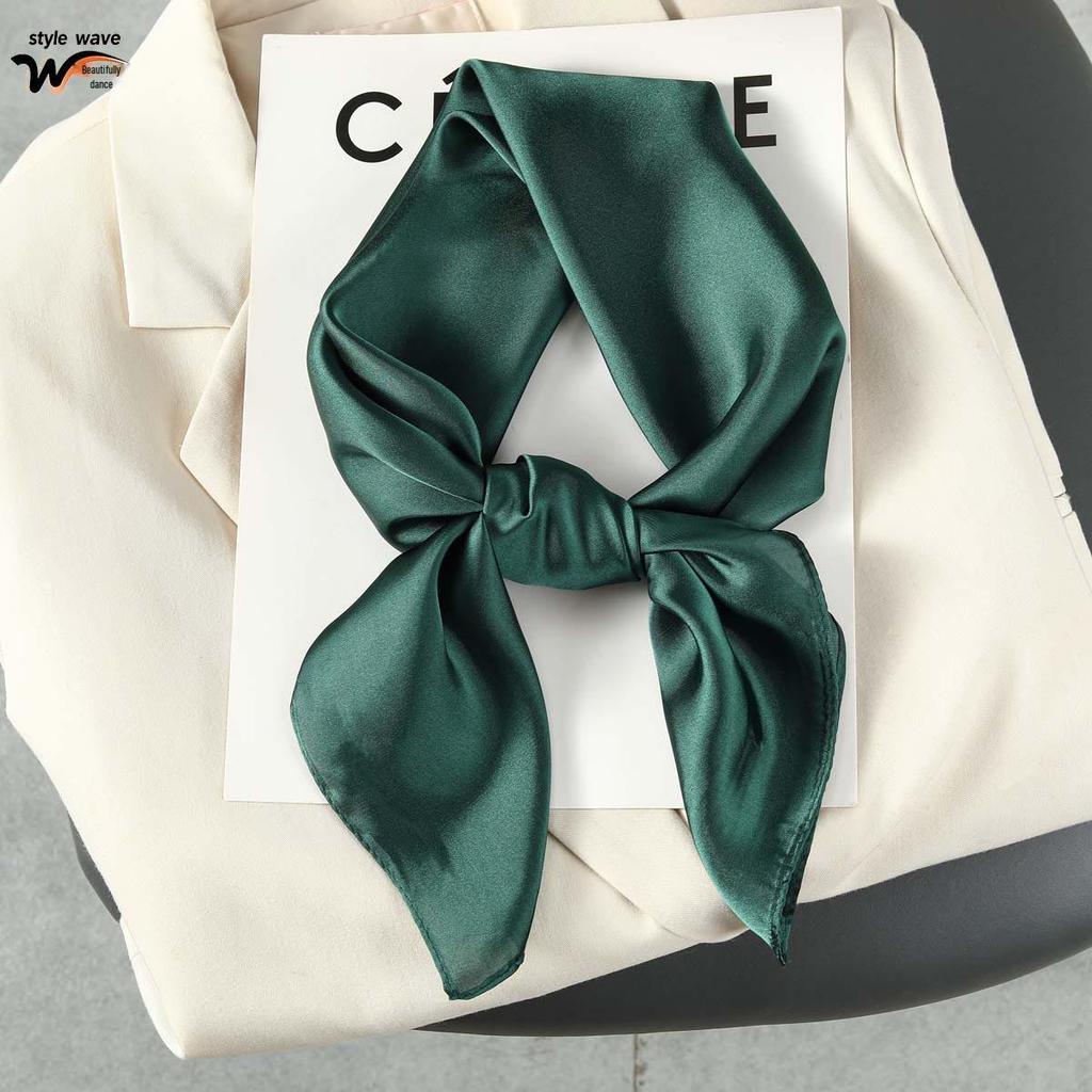 Monochromatic 70s-Style Faux Silk Scarf: Solid Color, Versatile, Sun Protection Headscarf for Women