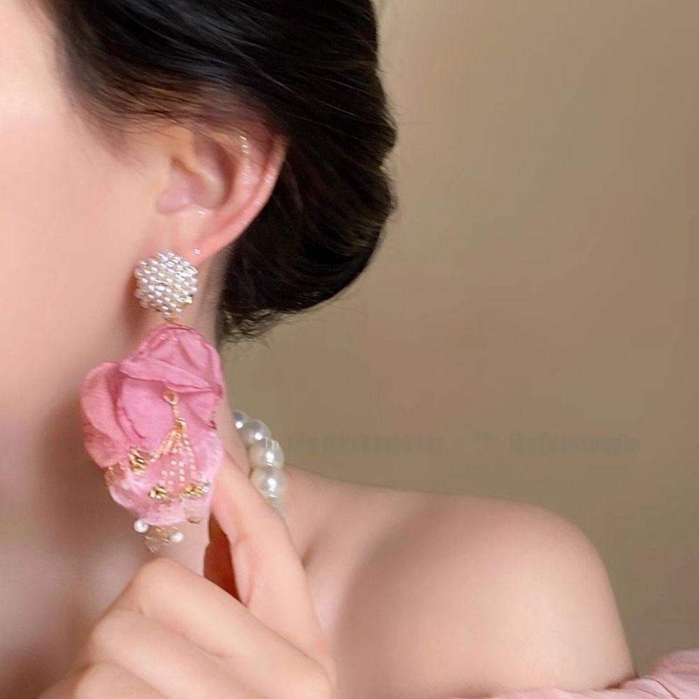 Temperament Yarn Flower Earrings Light Luxury Big Flower Stud Earrings  Jewelry Gifts