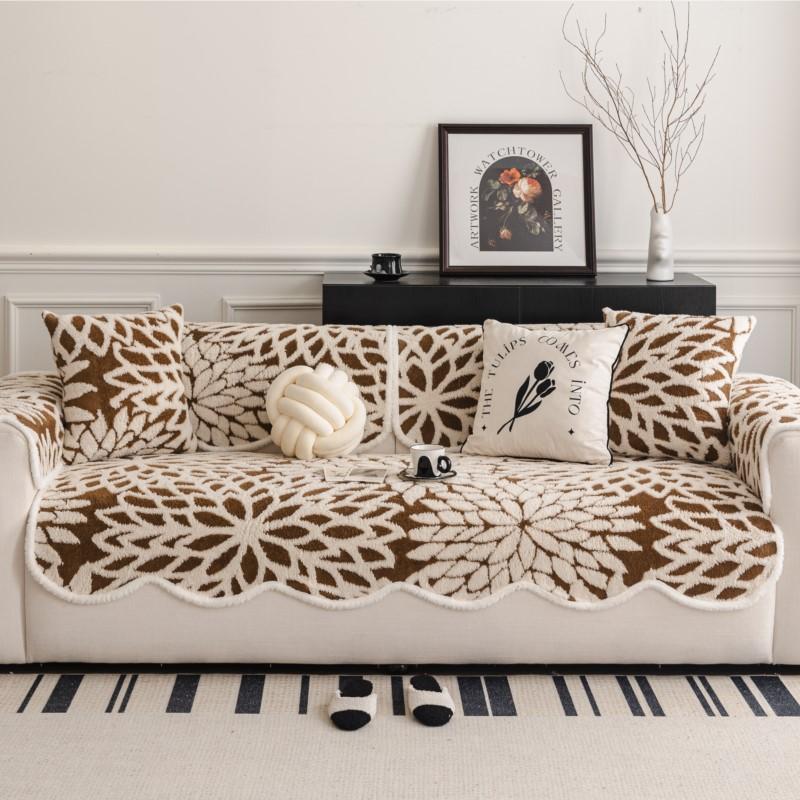 Winter Soft Warm Seat Cushion Plush Sofa Cushion Thicken Non-Slip Pad For Irregular Straight Sofa One-Piece Sofa Cover 70x70cm