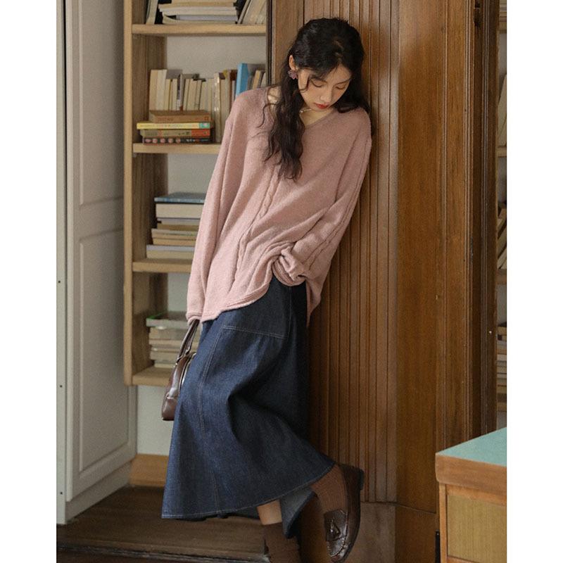 Herbst- und Winterstil literarisches Temperament große Tasche mittellanger und langer Jeansrock Damenrock