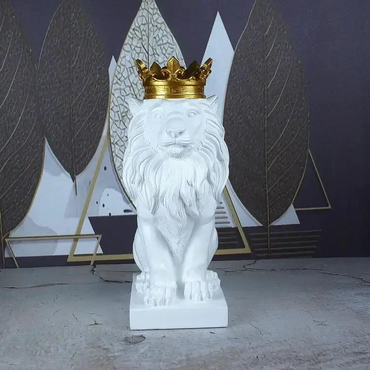 Resin Lion Statue Crown Lions Sculpture Animal Figurine Abstract Decoration Home Decor Nordic Model Decor Table Ornaments