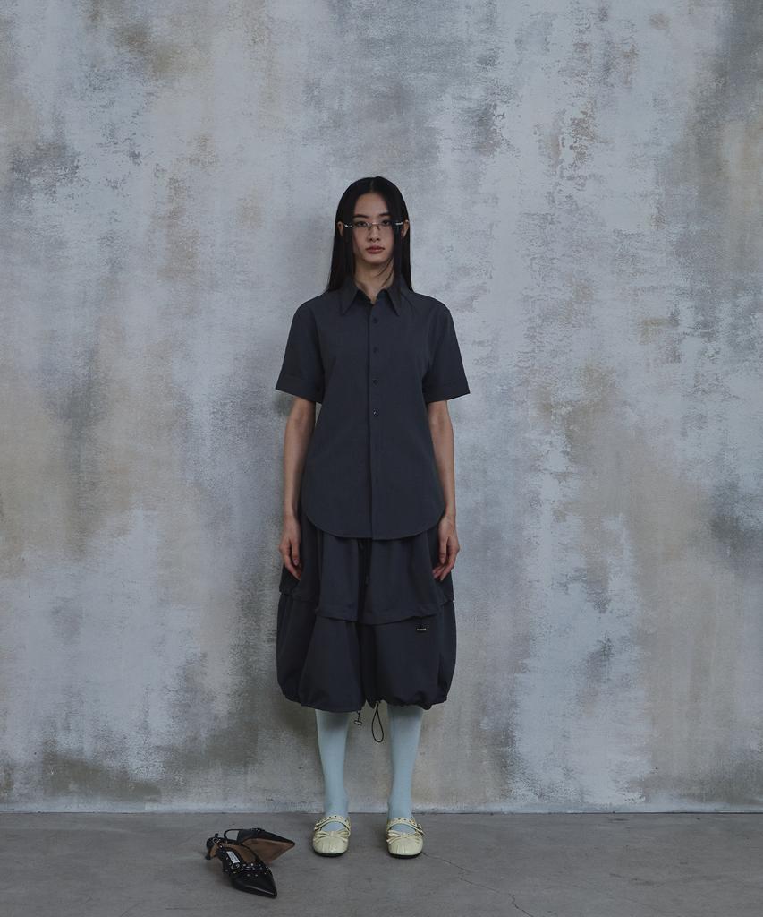 PARADIGMFILM [Ep.02] (Semi-Slim Fit) Gothic Roll-Up Half Shirt (Charcoal)