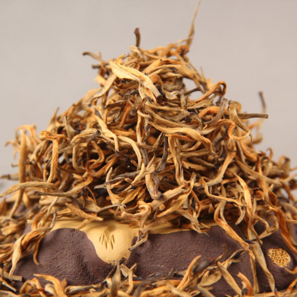 Yunnan Gold Dian Hong Black Tea Single Bud Organic Spring Harvest 100g