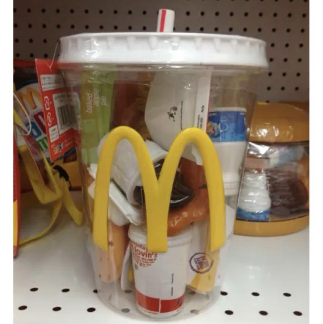 

[USED] Rare Toys R Us Exclusive McDonald s Vintage Toy