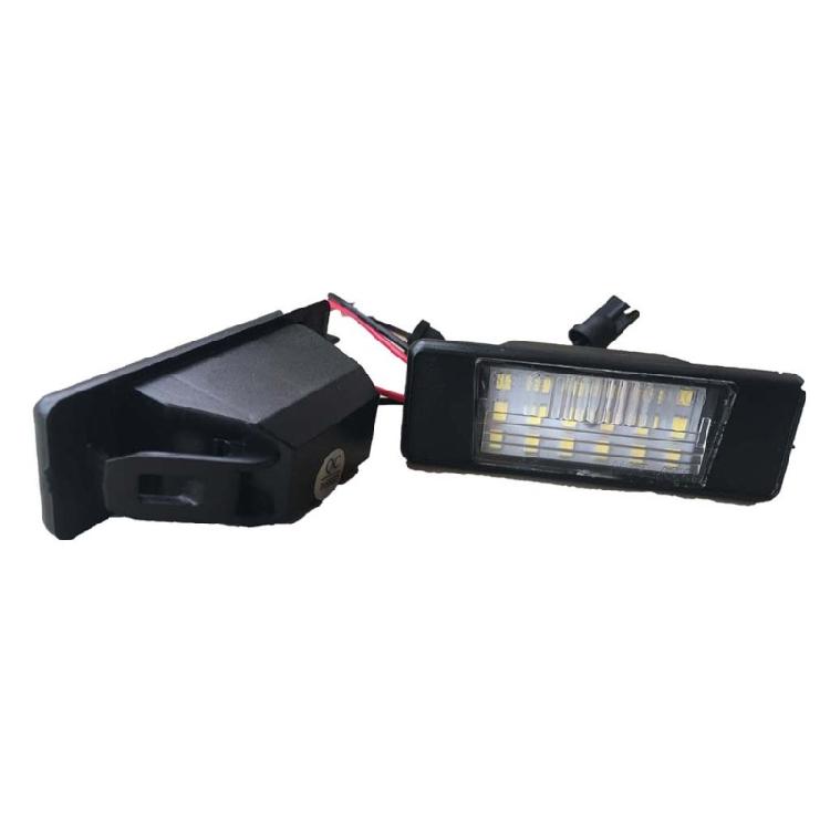 2Pcs Vehicle Rear License Plate LED Light for  X-Trail  Qashqai