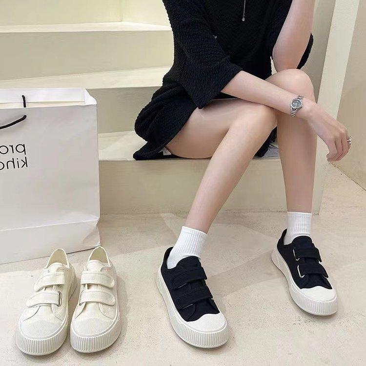 Cream Color Two-Way Canvas Shoes for Women  Summer New Round Toe Soft-Soled Velcro Casual Sports White Shoes Women