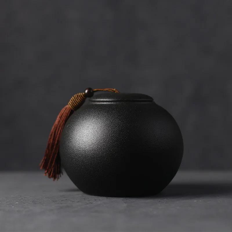 Creative Black Frosted Ceramic Tea pot Moisture-proof Sealed Storage pot Vintage Art Decoration Jars 1pcs Ceramic jar