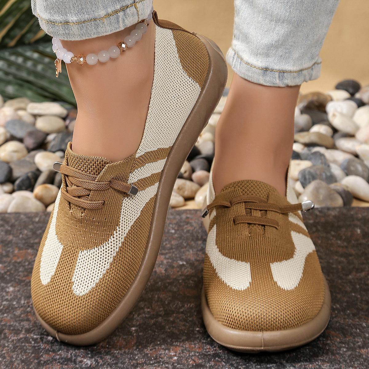 

Spring and summer women s shoes low heel non-slip breathable light and comfortable middle-aged and elderly mother shoes 41