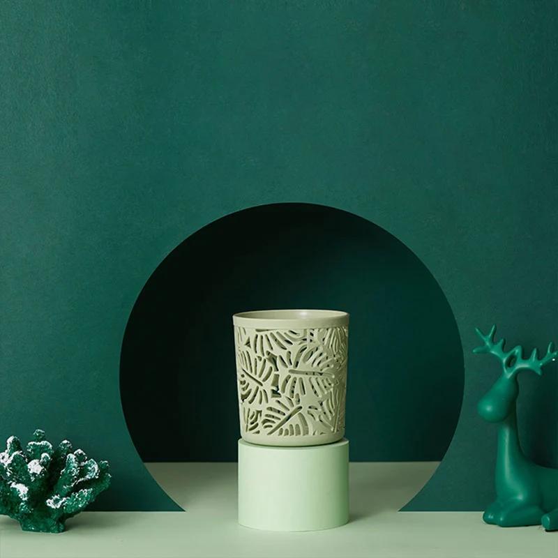 Creative Hollow Leaves Pencil Pot Holder Brush Storage Container Desk Organizer Plastic Stationery Pen Holder Office Supplies