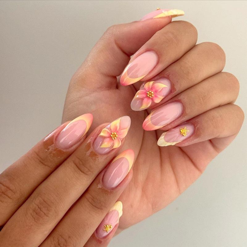 24pcs Wearable Press On Nails Strawberry Bow Design Nails Tips Red Short Almond Pearl Starlight Fake Nail Art Flower False Nails