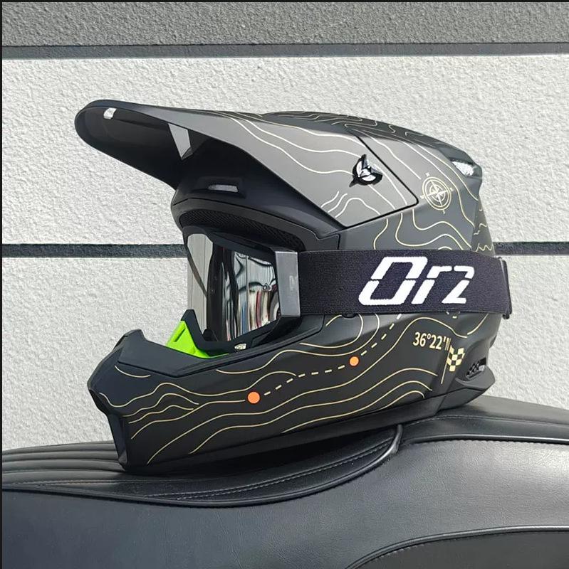 ORZ Full-Face Helmet for Off-Road, Electric Scooters, Mountain Biking, and Street Riding