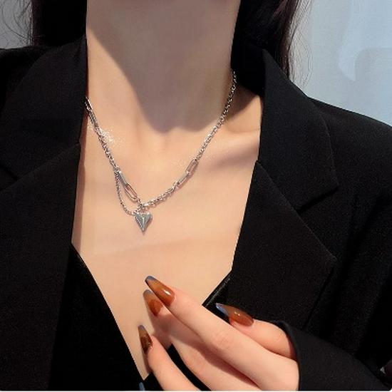 

2024 Стильный ретро-комплект украшений Love: Ожерелье, браслет и серьги