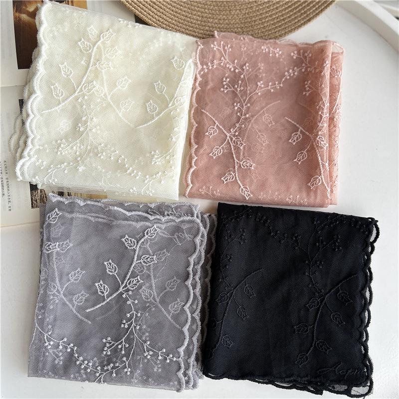 Eșarfă Elegantă din Dantelă pentru Femei Șal Subțire de Vară cu Protecție Solară Eșarfă Scurtă Versatilă Uni pentru Primăvară și Toamnă Bandă de Păr