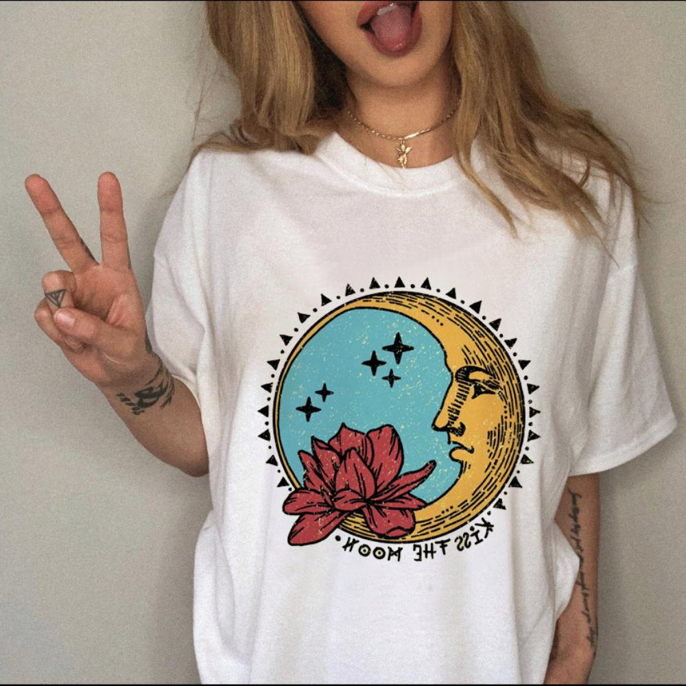 Women TShirt Retro Witch Style TShirt Y2K Aesthetic Casual Loose Fit Top Sun Moon Stars Harajuku Graphic Print Daily Streetwear