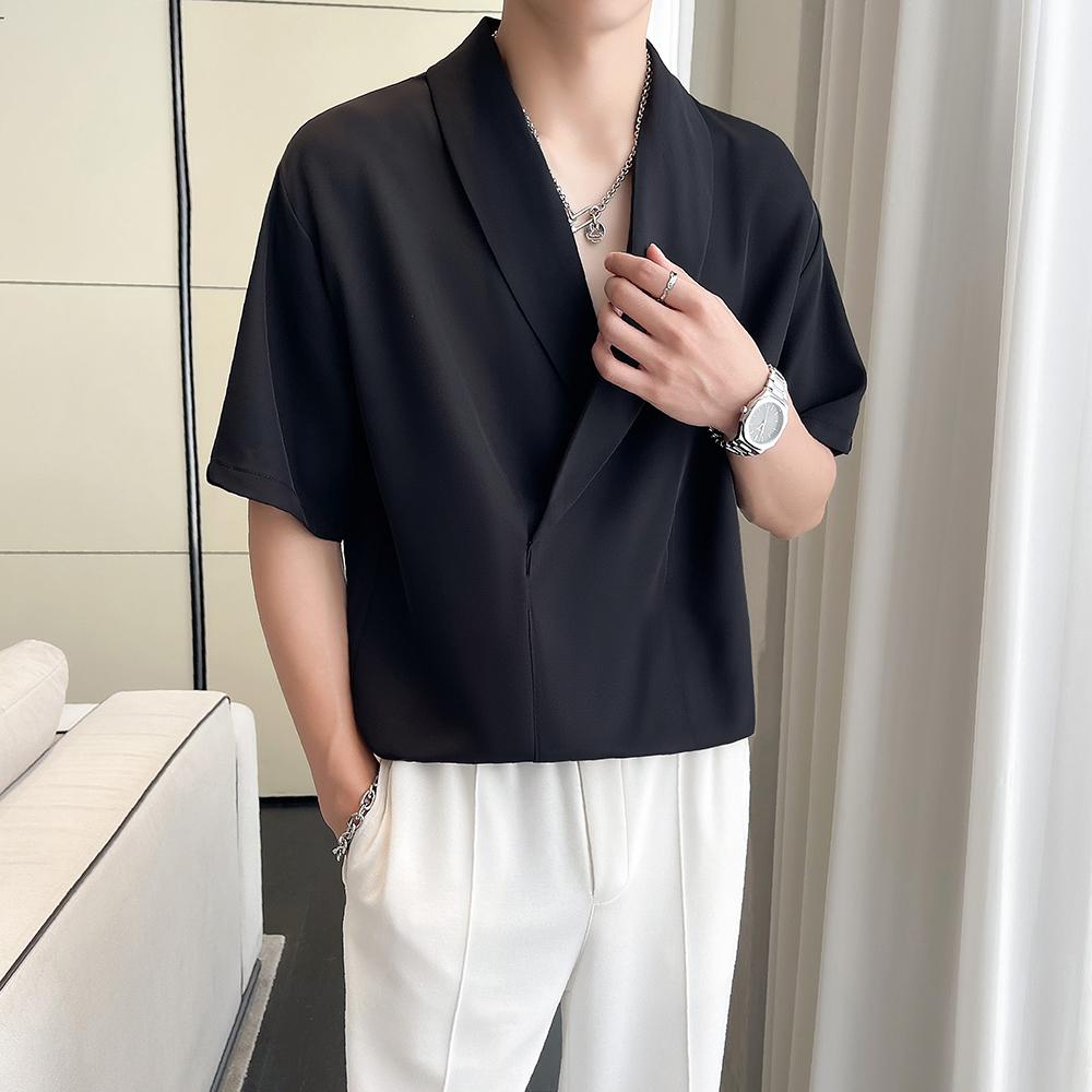 

2025 Мужская черная свободная блузка, летняя мужская рубашка с коротким рукавом в корейском стиле, мужская рубашка с V-образным вырезом, однотонная рубашка из ледяного шелка, трендовая мужская одежда XL чёрный