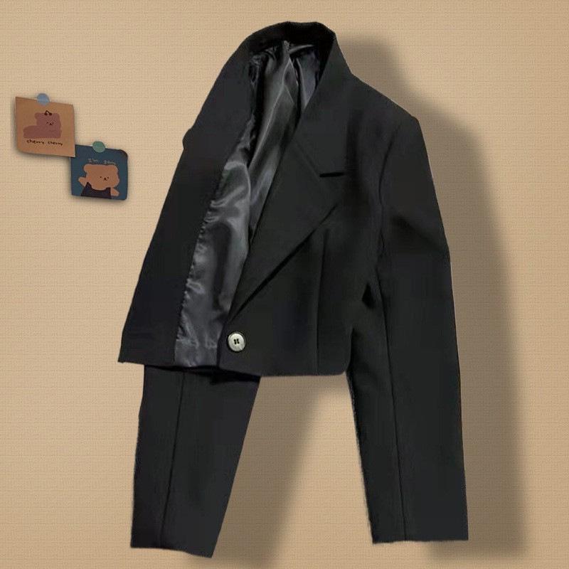 Women's Short Blazer Jacket: 2025 Spring/Autumn Fashion Trend