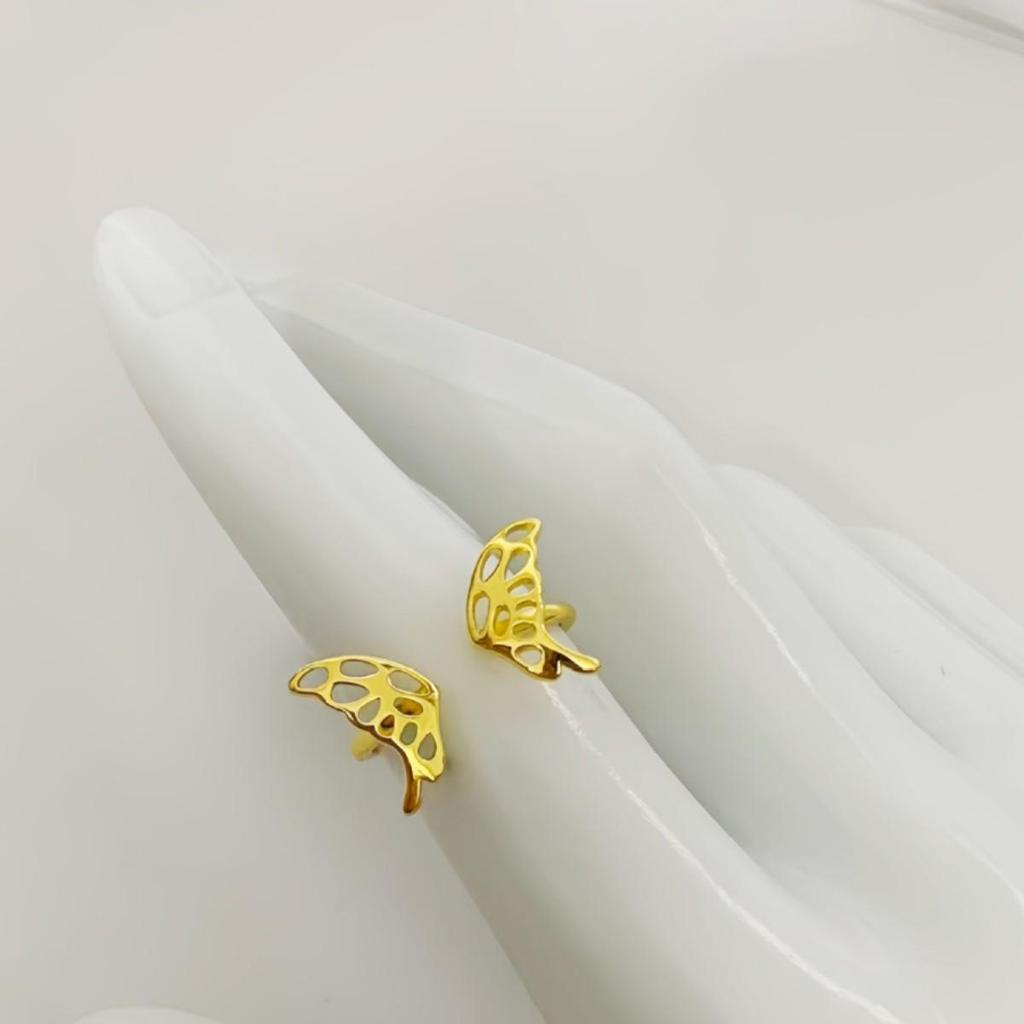 Customizable Open Butterfly Ring with Smooth Surface and Adjustable Wide Band