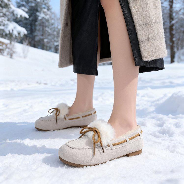 The New Soft-soled, Comfortable and Fleece Women's Shoes Are A Bestseller