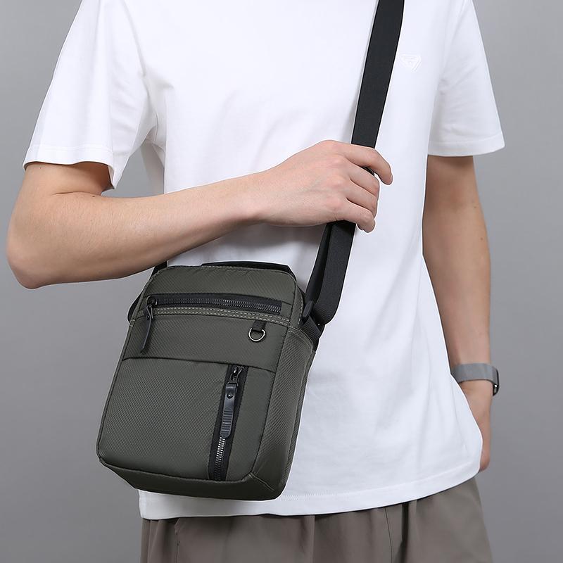 Messenger Sling Bags for Men Casual Oxford Small Zipper Crossbody Pouch Simple Mini Crossbody Phone Bag Male Side Shoulder Bag