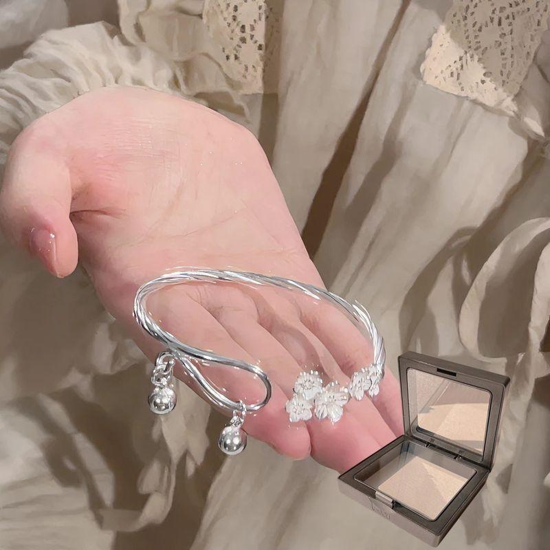 

101 градус Украшение Слива Цветок Колокольчик Браслет Женский Новый Китайский Стиль Милый Простой Персонализированный Браслет Регулируемый Ins Plum Blossom Bell Bracelet [gift box]]