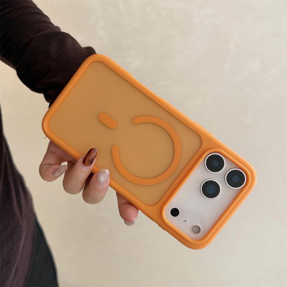Translucent Matte Magnetic Case For iPhone 17 16 15 14 13 ProMax 17Pro Shockproof Wireless Charging Phone Cover Funda