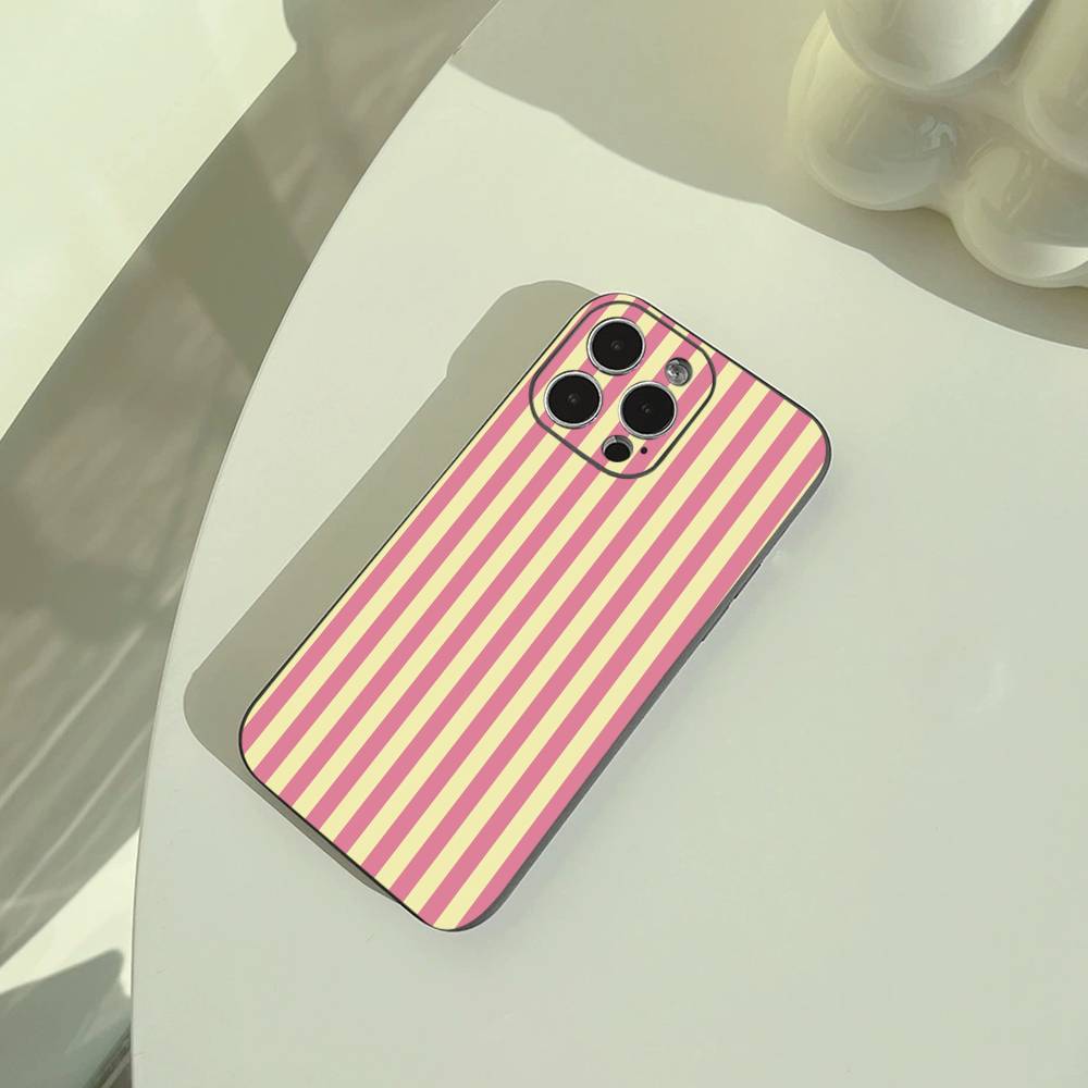 Simple Color Stripes Phone Case For iPhone 17,16,15,14,13,12,11 Pro Max,16Plus,XS Soft Black Cover